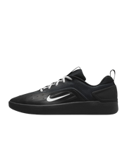NIKE SB ZOOM NYJAH 4