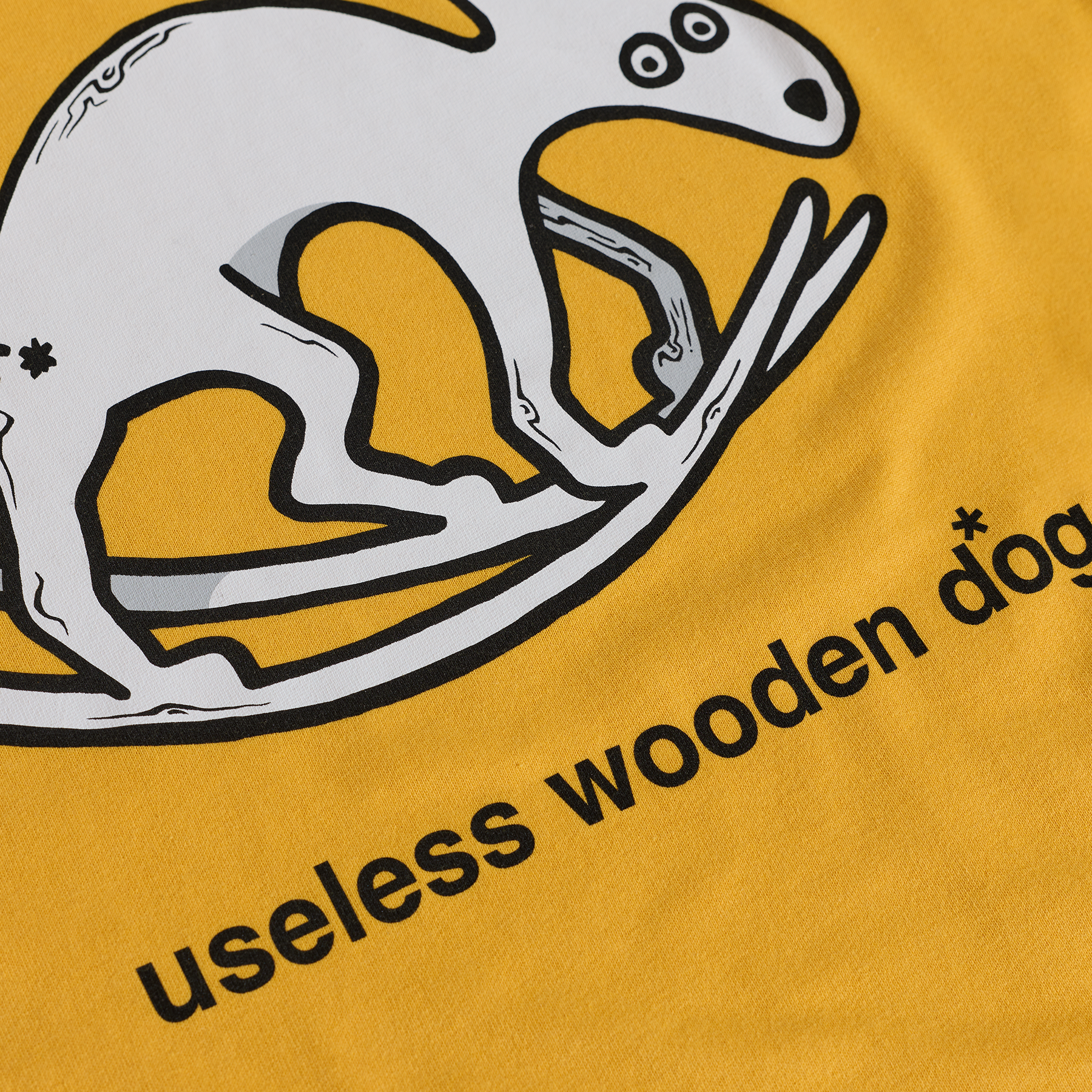 POLAR USELESS WOODEN DOG TEE
