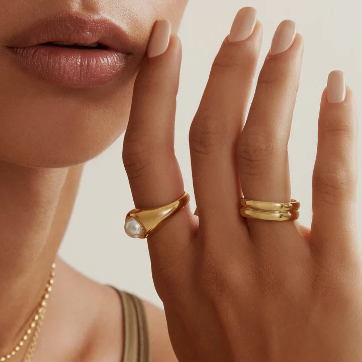 TWENTY COMPASS W MARILOU RING 