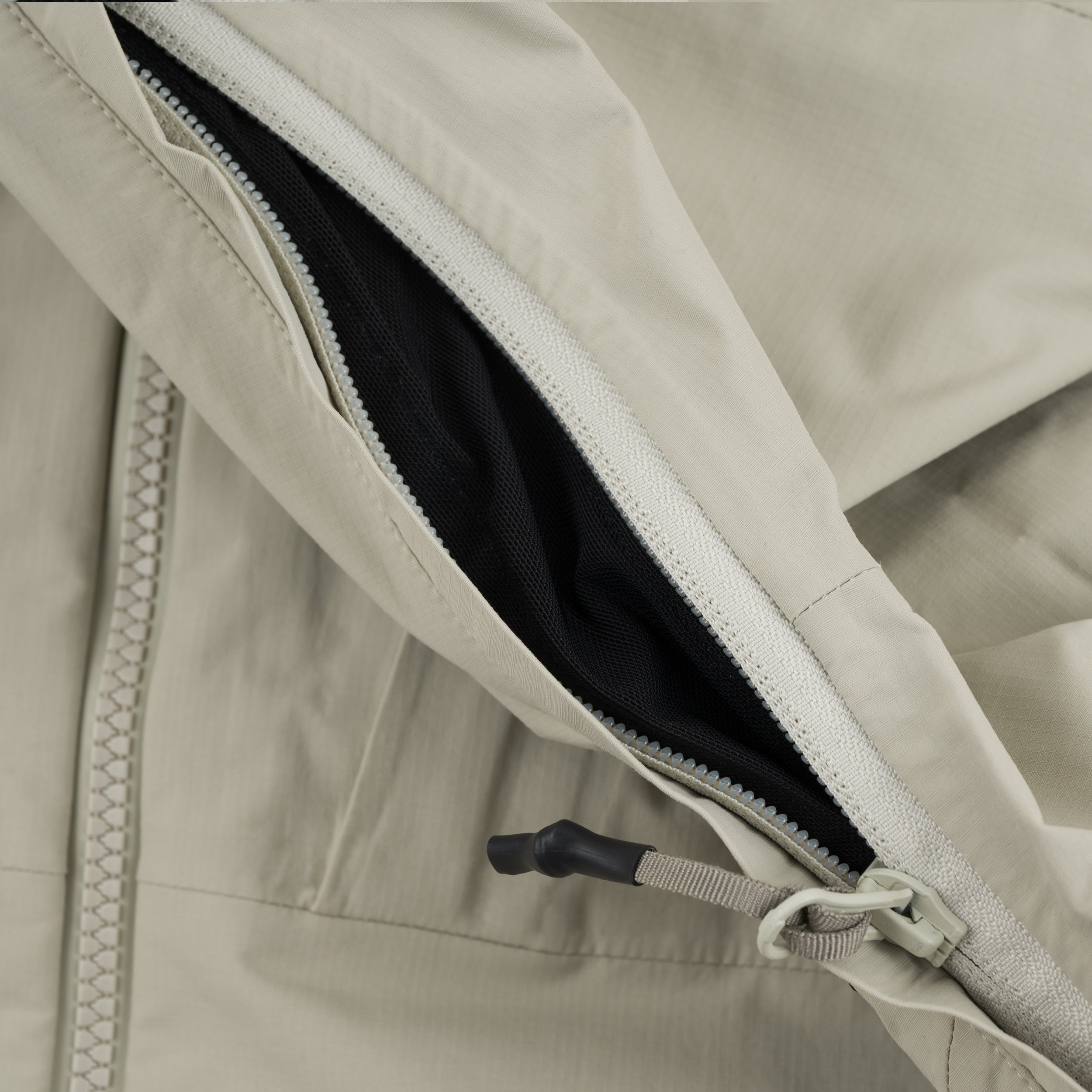 SOUVENIR 3 PLY SHELL JACKET