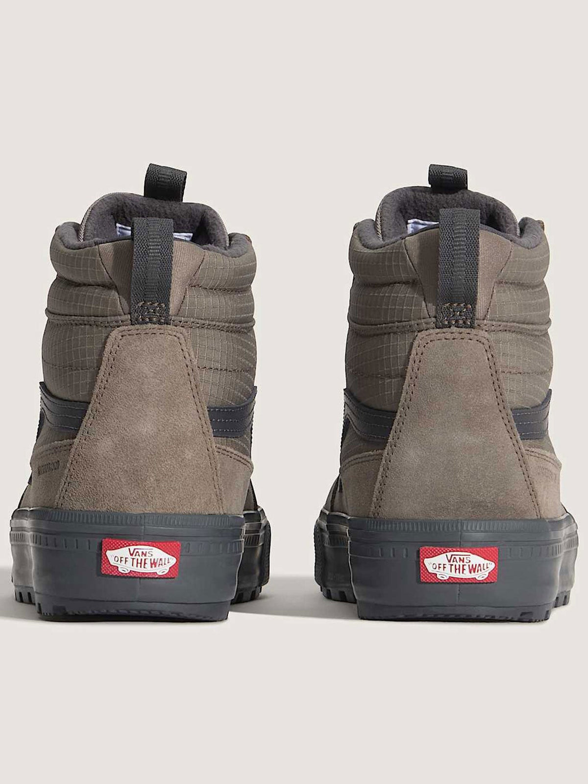 VANS SK8-HI Waterproof Insulated Ripstop Bungee Cord - arrière