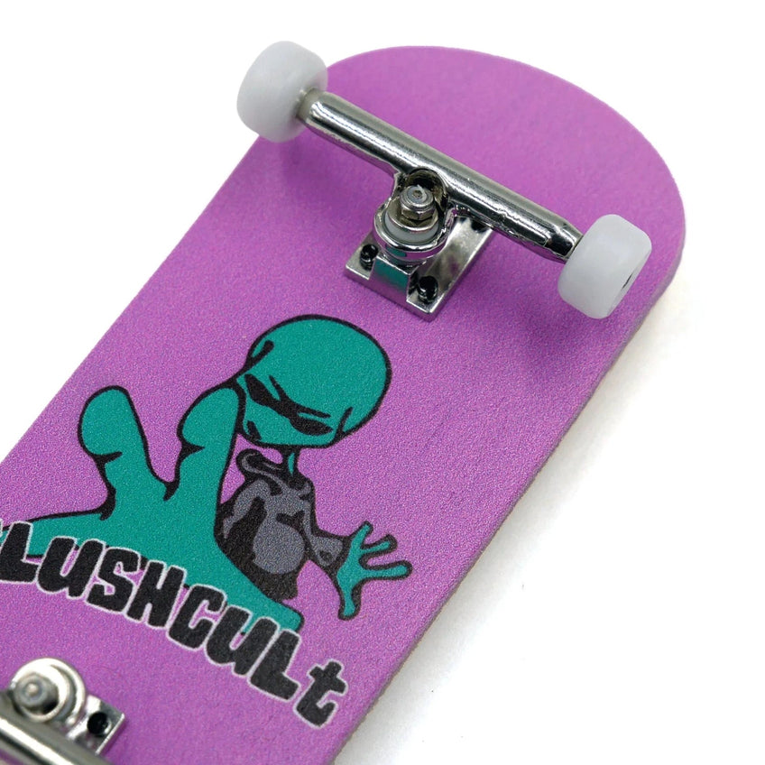 SLUSHCULT FB COMPLETE ALIEN GROM