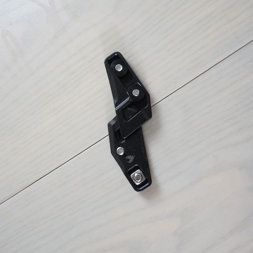 SPARK FIXIE CLIP THROUGH MOUNT 