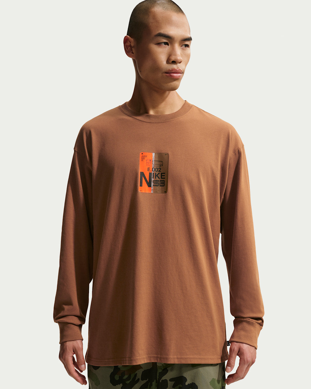 NIKE SB BUS PAS LONGSLEEVE TEE