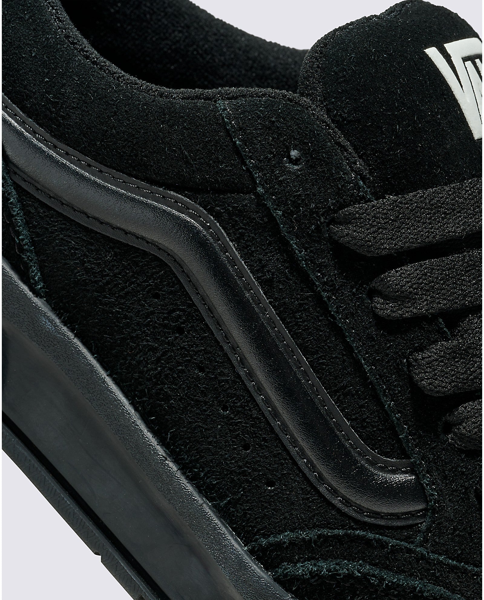 VANS HYLANE