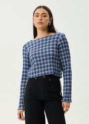 AFENDS W MONTAINS SLEEVE TOP