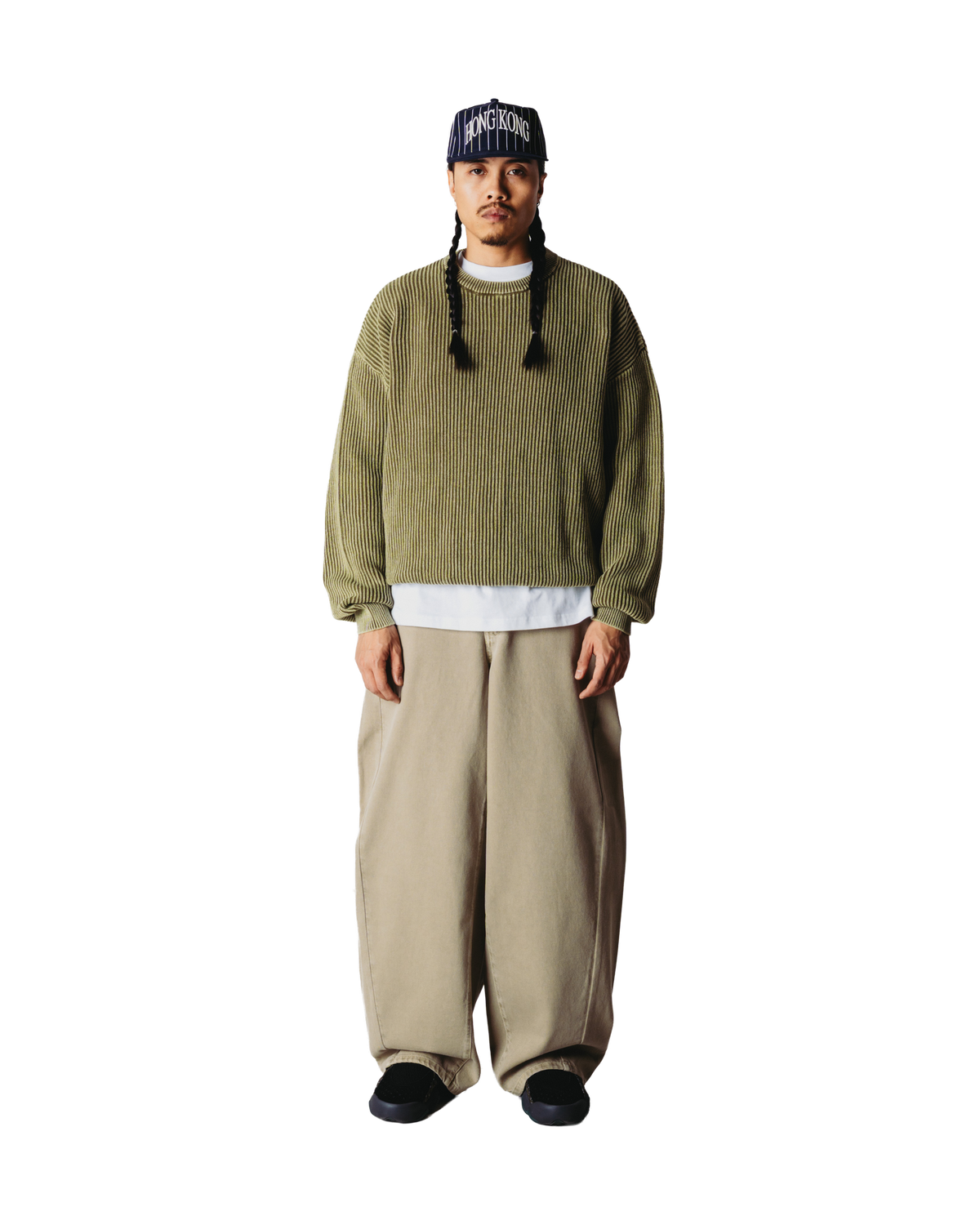WOODBIRD SAKE WASHED CREW DARK OLIVE