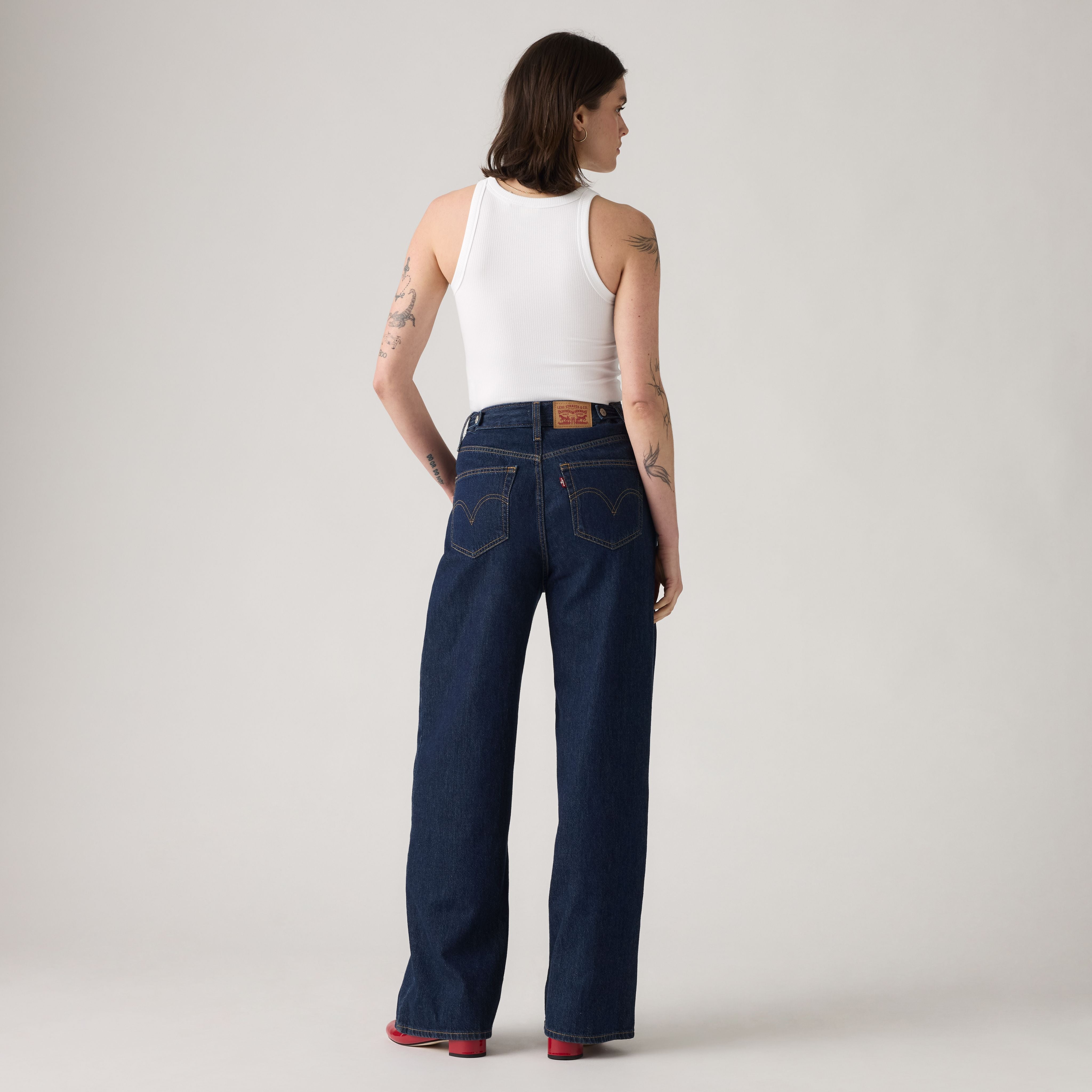 Levis W Cinch Baggy - porté de dos