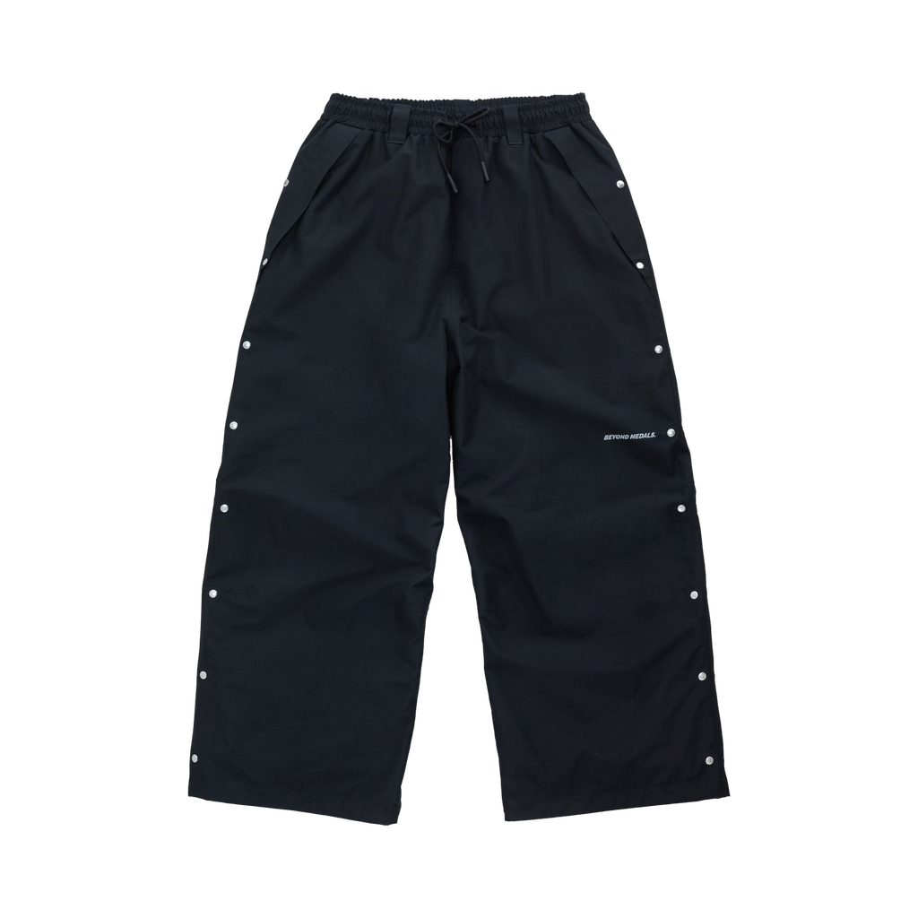 Beyond Medals Park Pants SDB 2L Black — de face, à plat