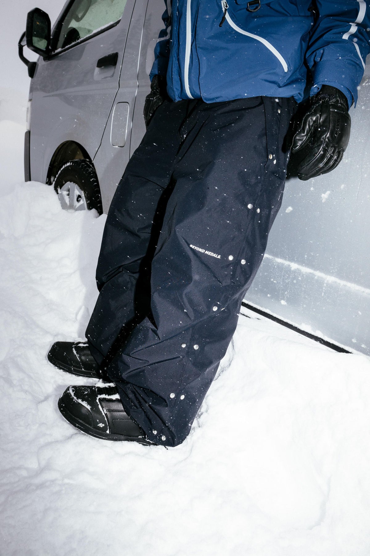 Beyond Medals Park Pants SDB 2L Black — porté en snowboard
