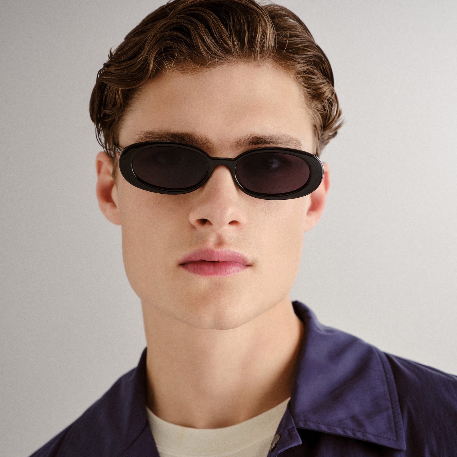 LE SPECS OUTTA LOVE
