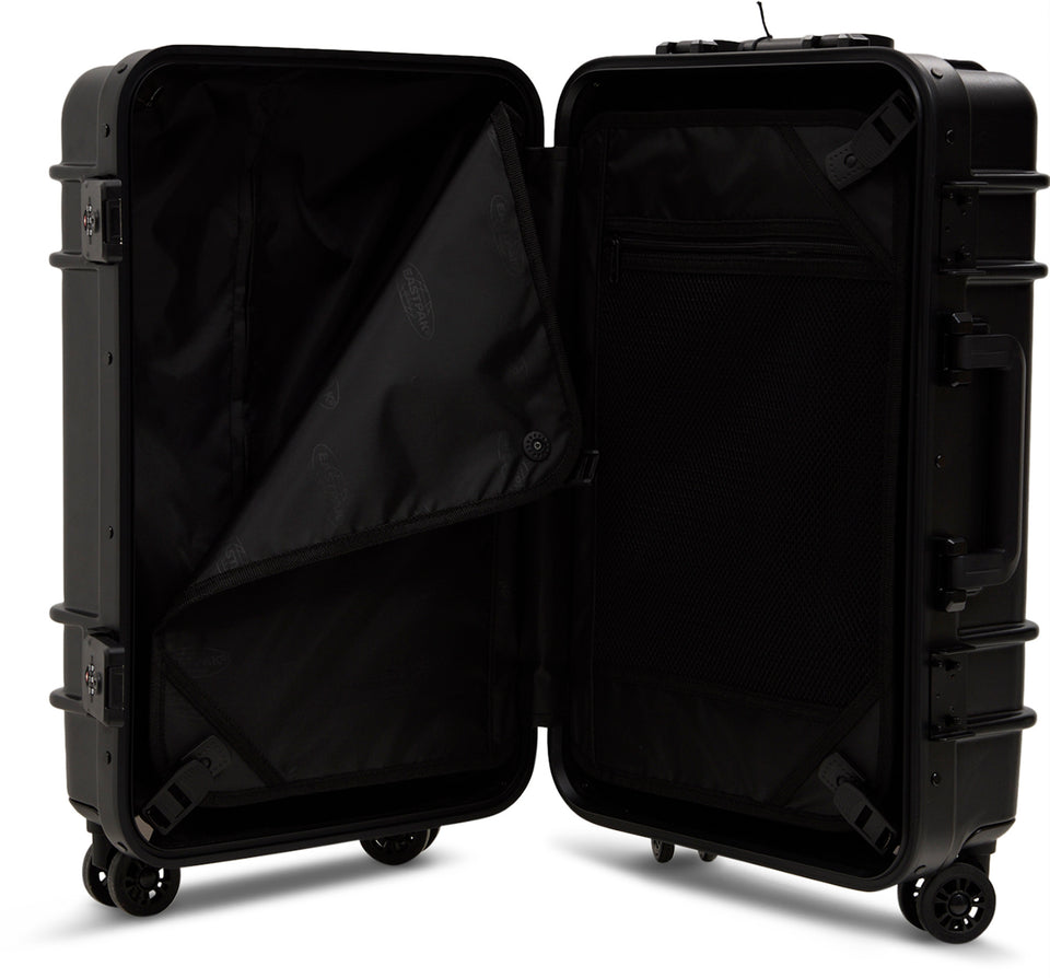 EASTPAK RESIST'R CASE 
