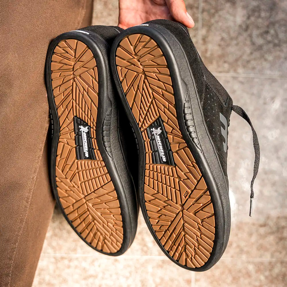 ETNIES MARANA