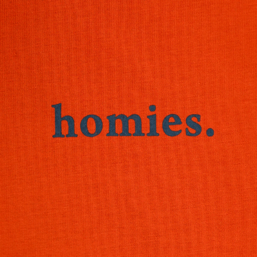HOMIES SERIF HEAVYWEIGHT TEE - Boutique Homies