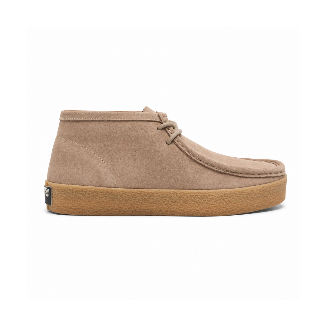 LAST RESORT AB VM006 MOC HI - flat lay