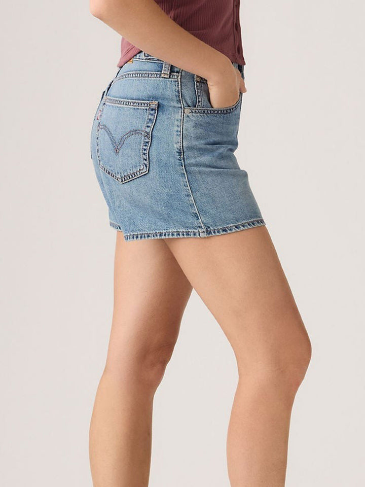 LEVI'S W CINCH MID-THIGH SHORT