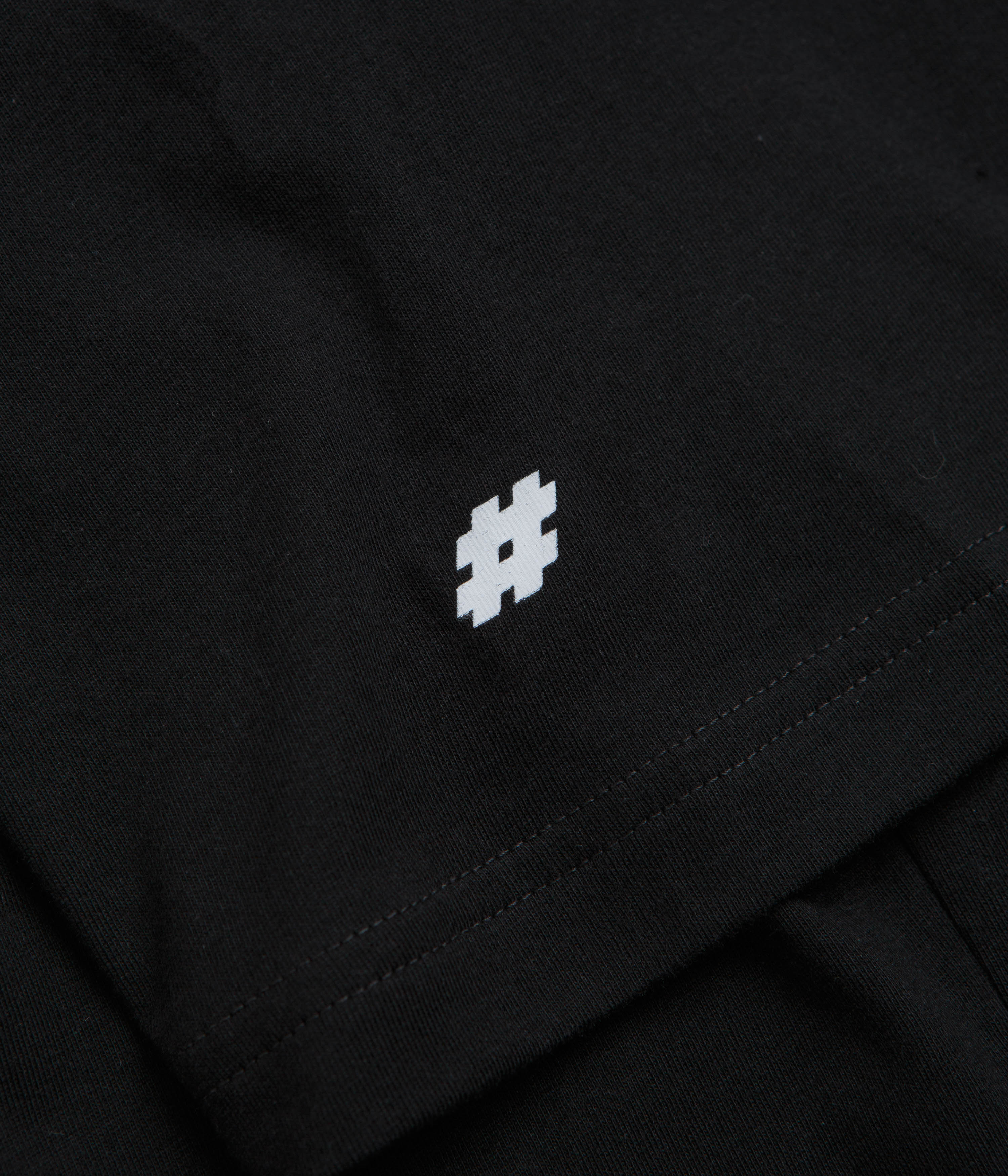 New Balance Numeric Small Logo Tee noir - HOMIES