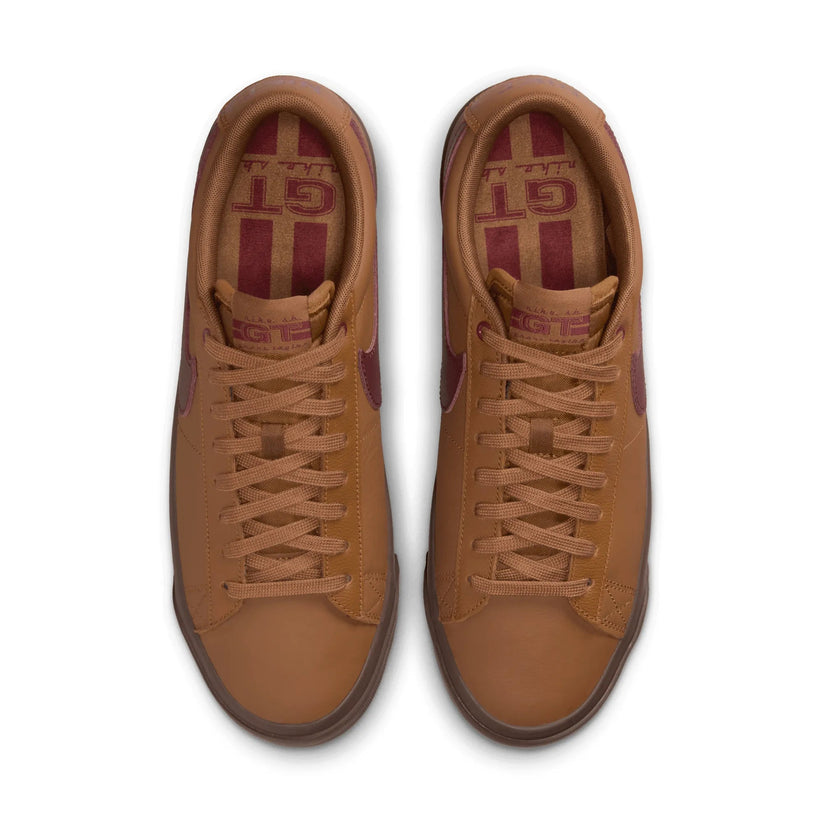 NIKE SB BLAZER LOW PRO GT 