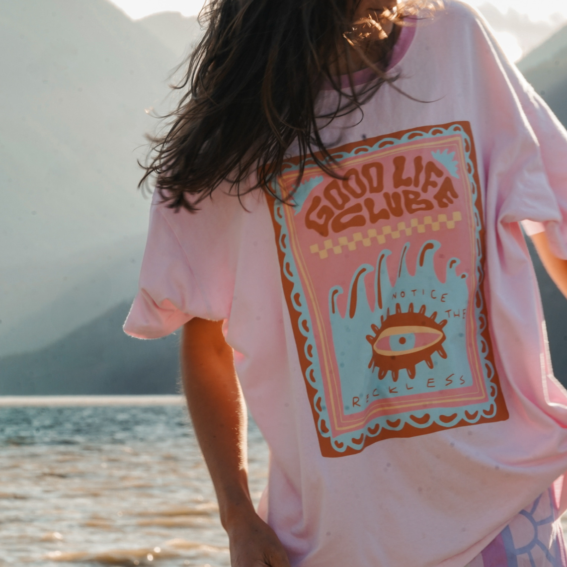 NOTE THE RECKLESS GOOD VIBES OVERSIZED TEE