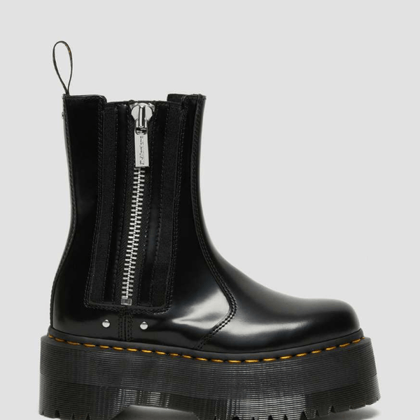 Doc martens outlet chicoutimi