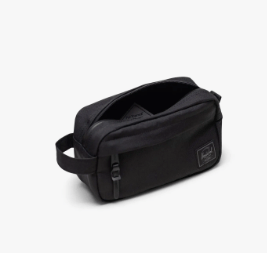 HERSCHEL CHAPTER SMALL TRAVEL KIT - Boutique Homies