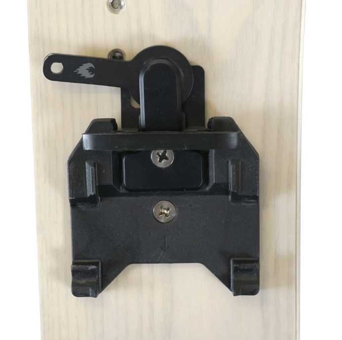 SPARK T1 STEP LOCKER - Boutique Homies