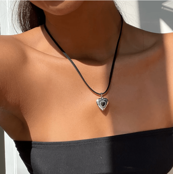 TWENTY COMPASS W DREAMY NECKLACE - Boutique Homies