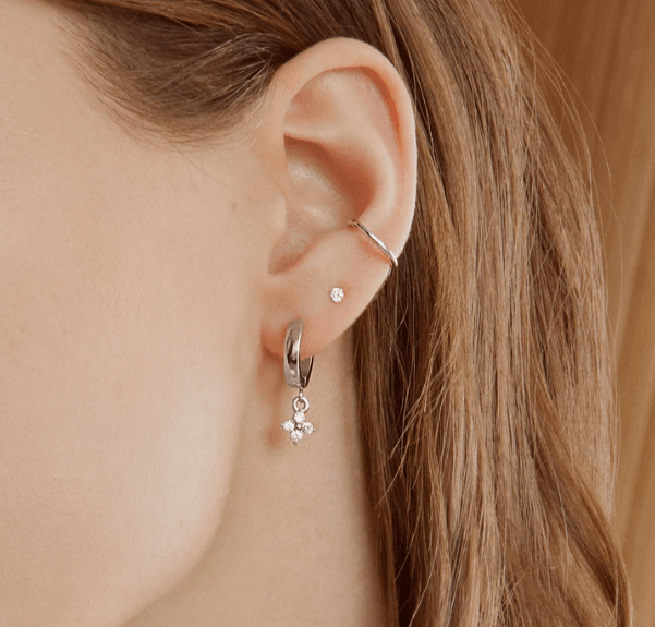 TWENTY COMPASS W MERVEILLES HOOPS - Boutique Homies